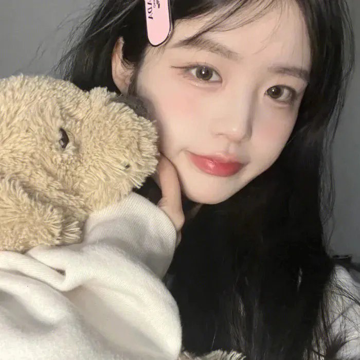 戴眼镜的人