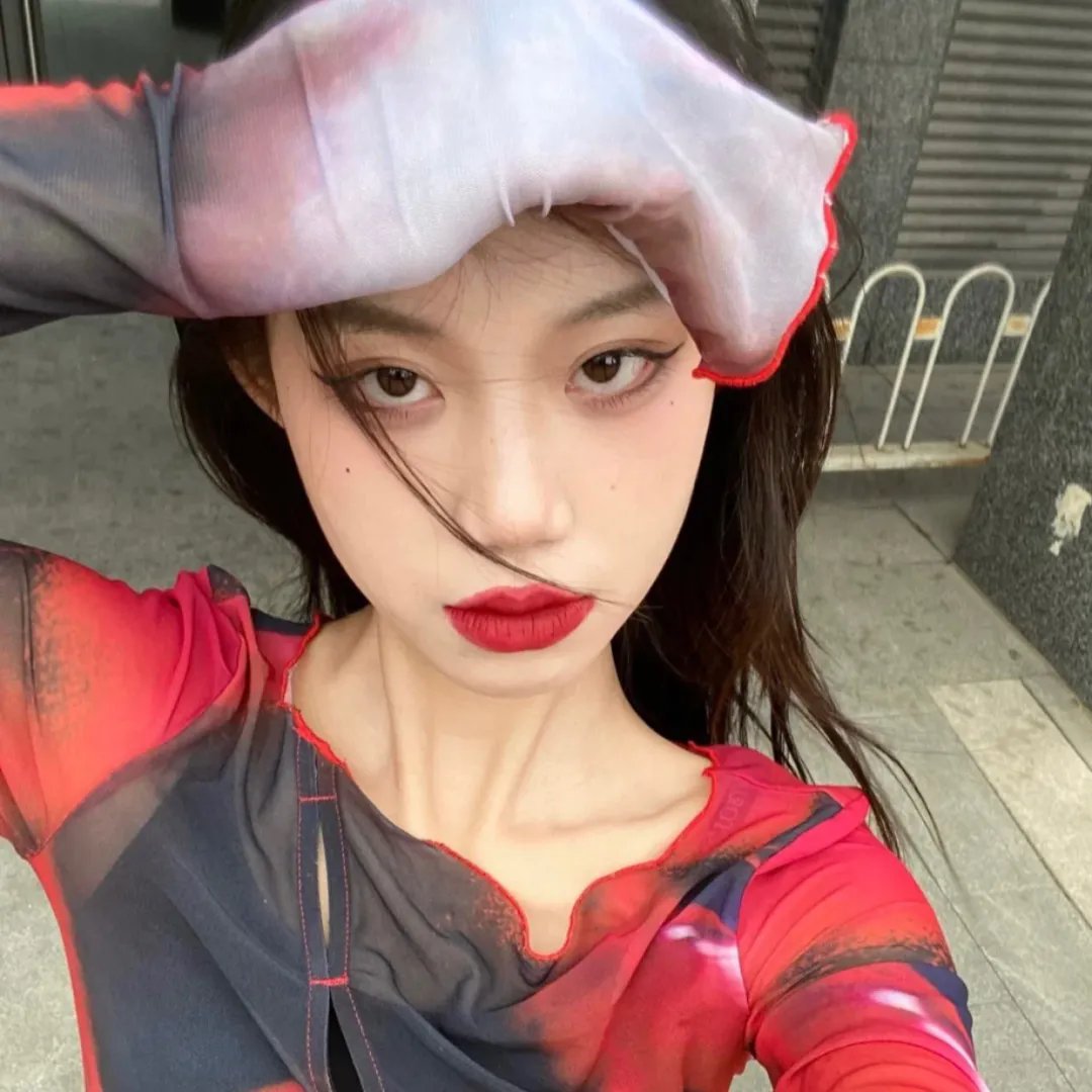 云端男女